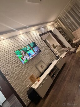 Velky 2 izbovy byt ul. M.R.Stefanika Levice - 2