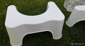 Plastový schodik - 2