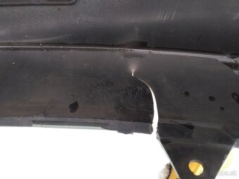 Peugeot 307 predný naraznik - 2