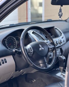 Mitsubishi L200 Diesel 4x4 Pick up - 2