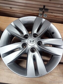 Hyundai i30 original hlinikove disky - 2