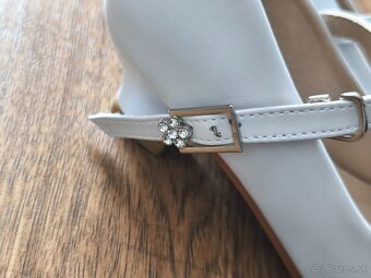 Spoločenské topánky pre dievčatko veľ 33 - 2