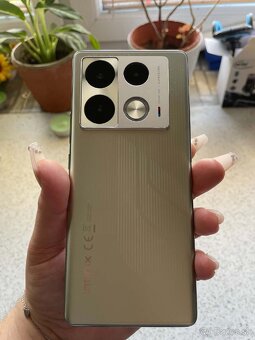 Infinix note 40 pro racing Edition - 2