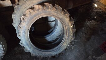 Traktorova pneu Dunlop 9.5/9-24 - 2