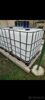 IBC nádrž 1000 litrov - 2