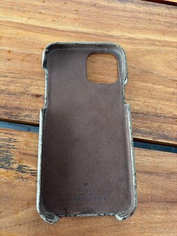 Predám kryt Gucci na Iphone 12 - 2