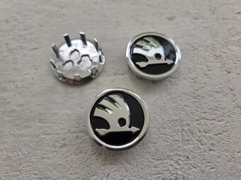 ŠKODA LOGO do volantu 43mm CHROM - 2