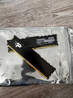 Predám ramky ddr4 8 a 4GB - 2