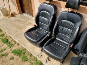 Škoda Superb 2 kožené sedačky - 2