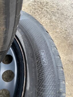 Predám SUV zimné pneu..215/65/R17 SUV - 2