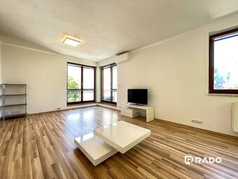 RADO | 3-izbový byt 205,6m2 + parking | Slávičie údolie - St - 2