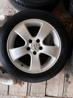 Hlinikove disky s pneu 205/55 R16 - 2