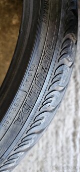 215/35 r18 - 2