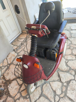 elektrický invalidný vozík - 2