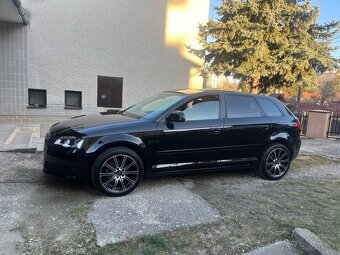 Audi A3 Sportback - 2
