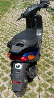 Gilera Typhoon 50 skúter - 2