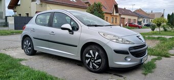 Peugeot 207 1.4 benzin - 2