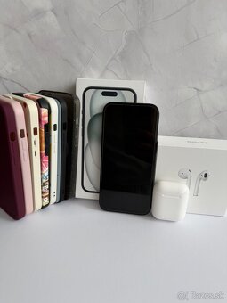 iPhone 15 - 256 GB Black - 2