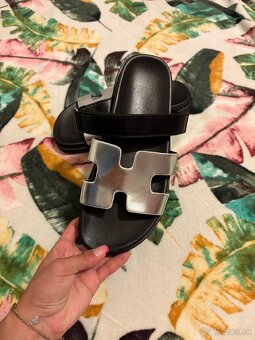 Šlapky - čierno/strieborné - 2