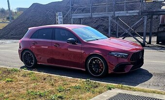 A45 S AMG 4matic+   po sleve - 2