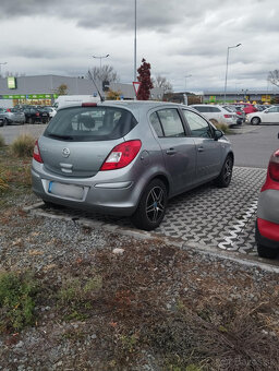 Opel Corsa 1.3 CDTI 55 kW (2011) - 2