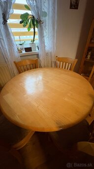 Predám stôl a stoličky - 2