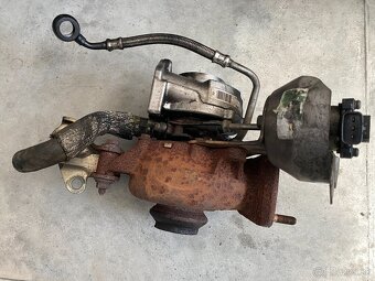 turbo 2,0 hdi 100 kw 103 kw 96 kw rhr rhl rh01 - 2