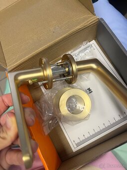 Predam zlate smart klucky - 2