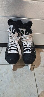 Predám korčule SNAKE veľkosť 43 - 2
