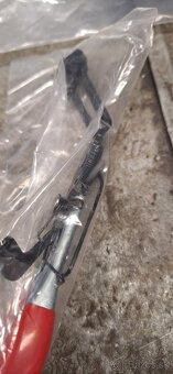 Kliešte na hadicové spony - 2