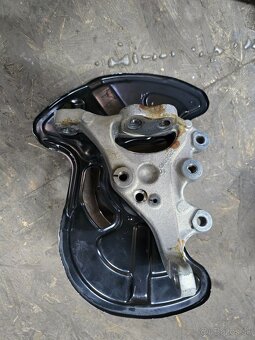 Otočaky mercedes c,e w204,c207 - 2