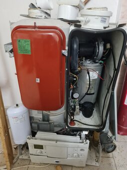 Plynovy kotol Junkers - 2