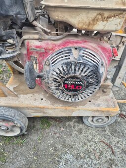 Cestná rezačka na betón - 2