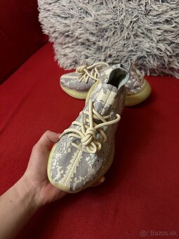 Adidas YEEZY Boost 380 'Alien' [size 39] - 2