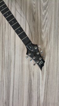 Elektrická gitara - 2