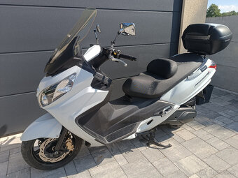 SYM MaxSym 400i - 2