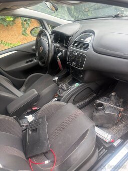 Fiat Punto 1.4 Evo - 2