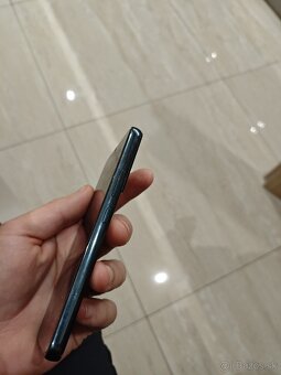 Samsung Galaxy s22 - 2