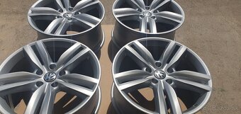 5x130 r20 orig.sada vw touareg - 2