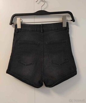Dámske čierne rifľové kraťasy/šortky s vysokým pásom (H&M) - 2