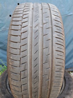 Ponúkam 2 letné pneumatiky Continental Premium 235/45 R18 - 2
