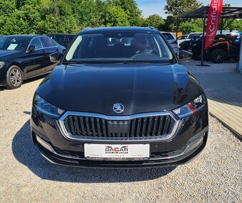 ŠKODA OCTAVIA COMBI 2.0TDI SCR STYLE DSG - 2