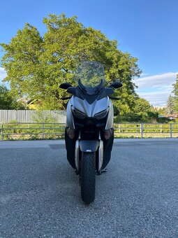 Yamaha XMAX 300 - 2