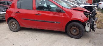 Renault Clio - 2