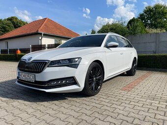 Škoda Superb Combi Laurin&Klement 4x4 2.0 Tdi - 2