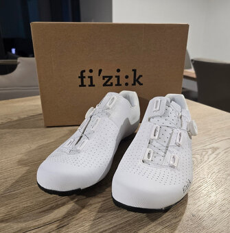fizik Tempo Decos Carbon (45) - 2