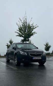 Chevrolet Cruze - 2