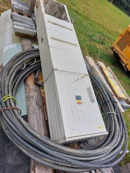 Prívodný kabel, rozvodná skriňa - 2