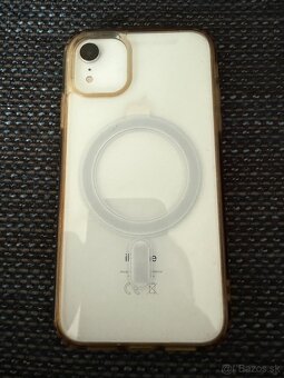 Predám iPhone Xr s kapacitou 128GB v bielej farbe - 2