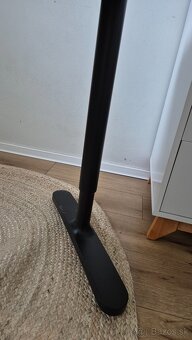 Kancelársky stôl s flexibilnou výškou IKEA - 2